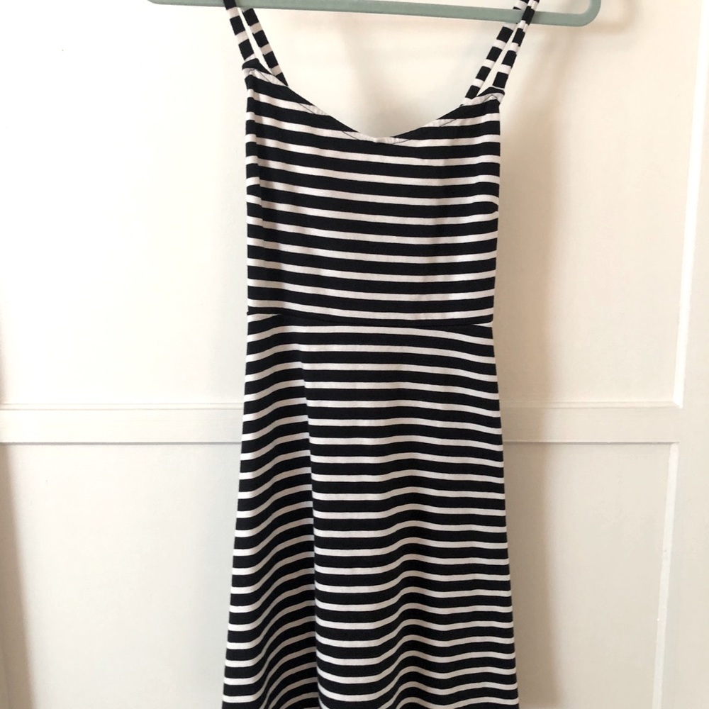 Old Navy black and white striped dress